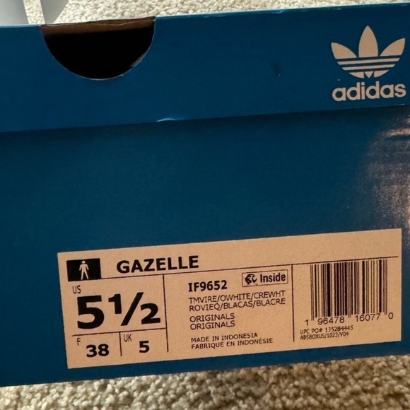 SOLD. Adidas Gazelle Red - Picture 4 of 5